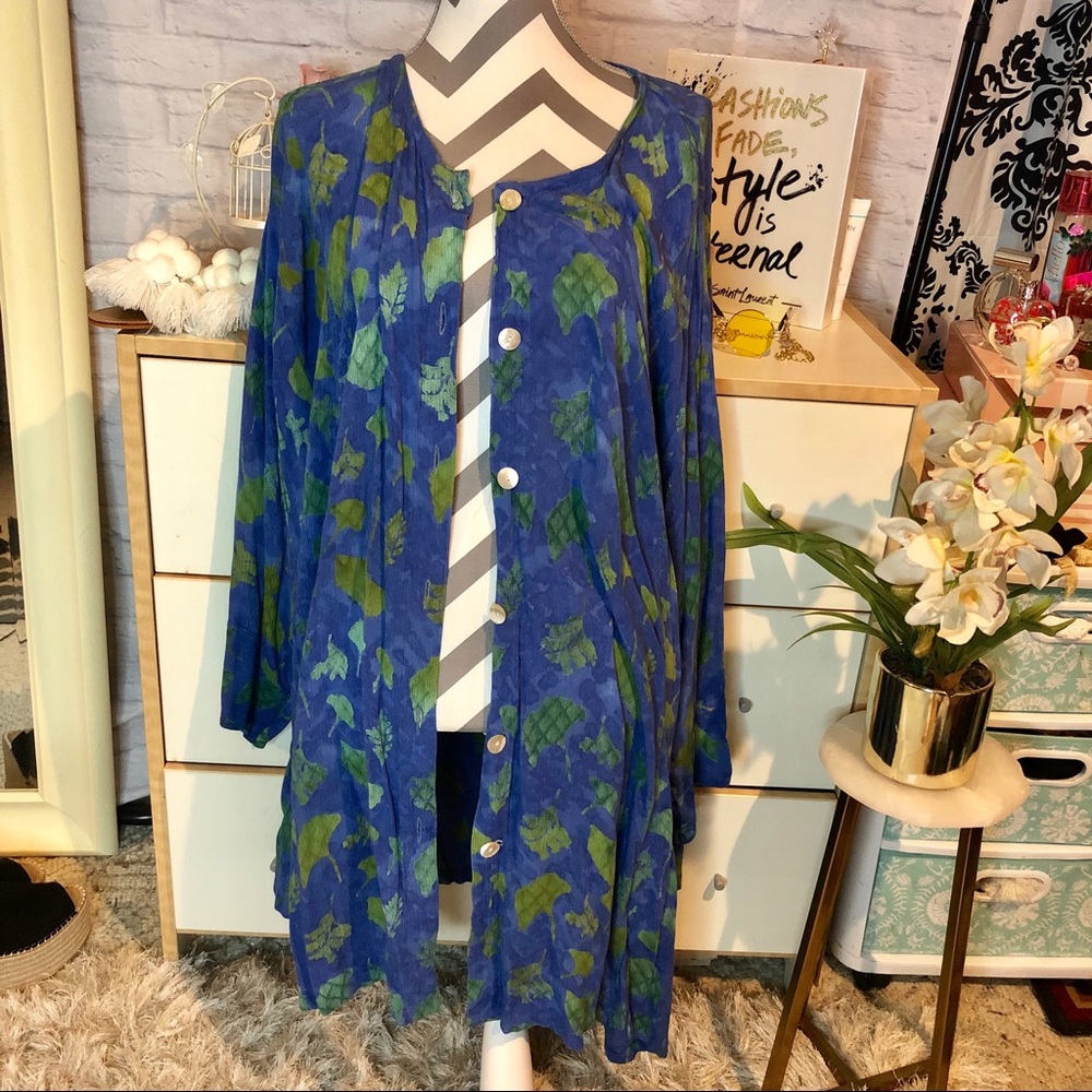 Leaf Print Button Up Top - image 1